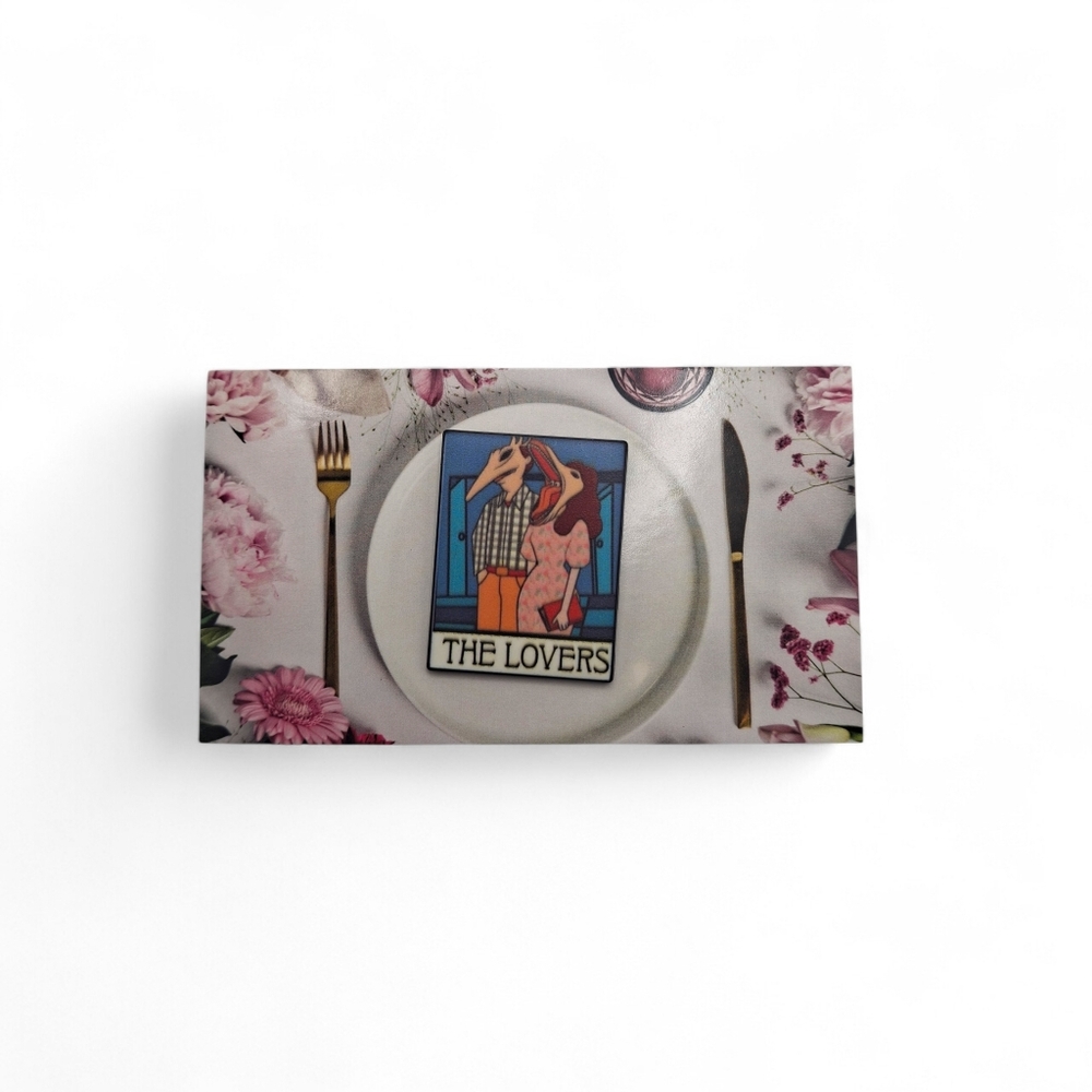 Beetlejuice Barbara & Adam Tarot "The Lovers" Enamel Pin - Picture 3 of 4